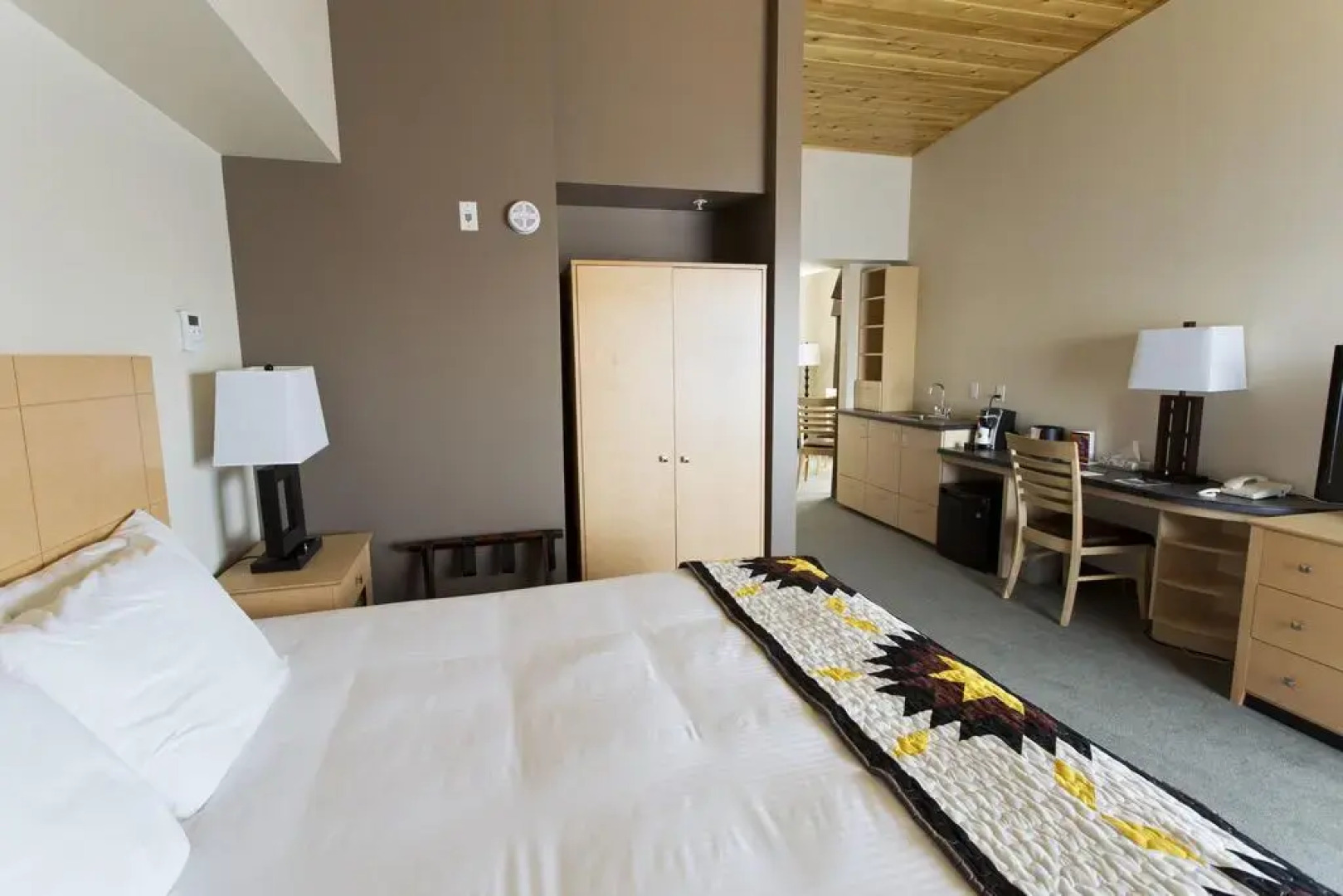 Manitoulin Hotel and Conference Centre