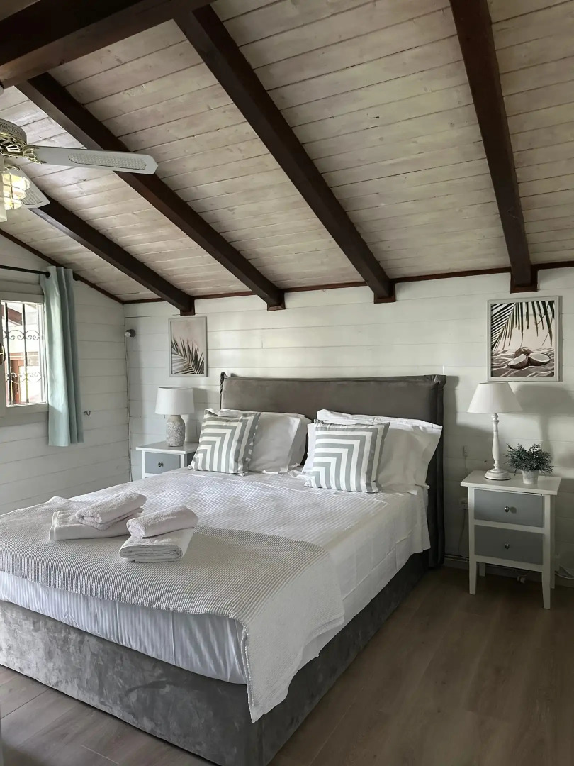 Seafront Villa Glaros