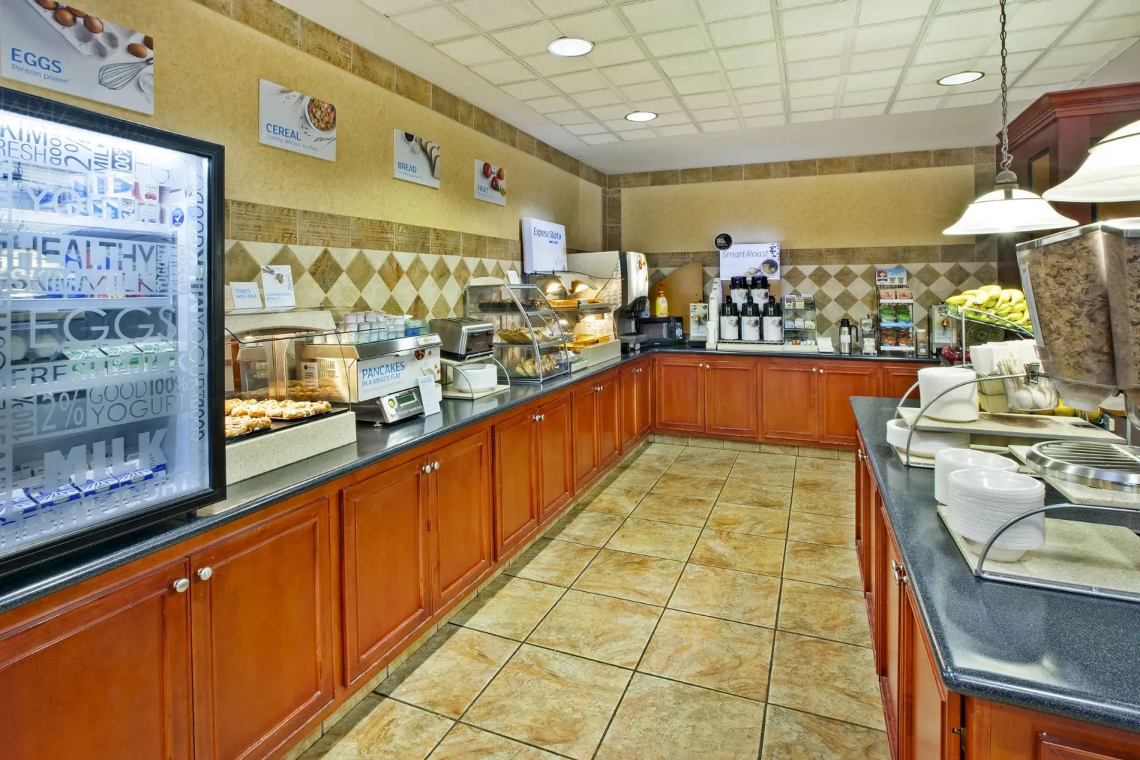 Holiday Inn Express & Suites Fort Wayne by IHG