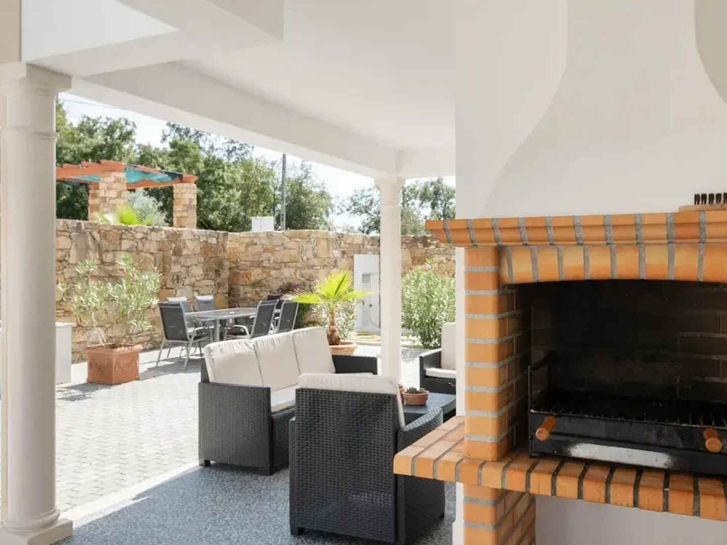 Modern Holiday Home in Lisbon With Private Pool & Jacuzzi! Ncasa Aurélie