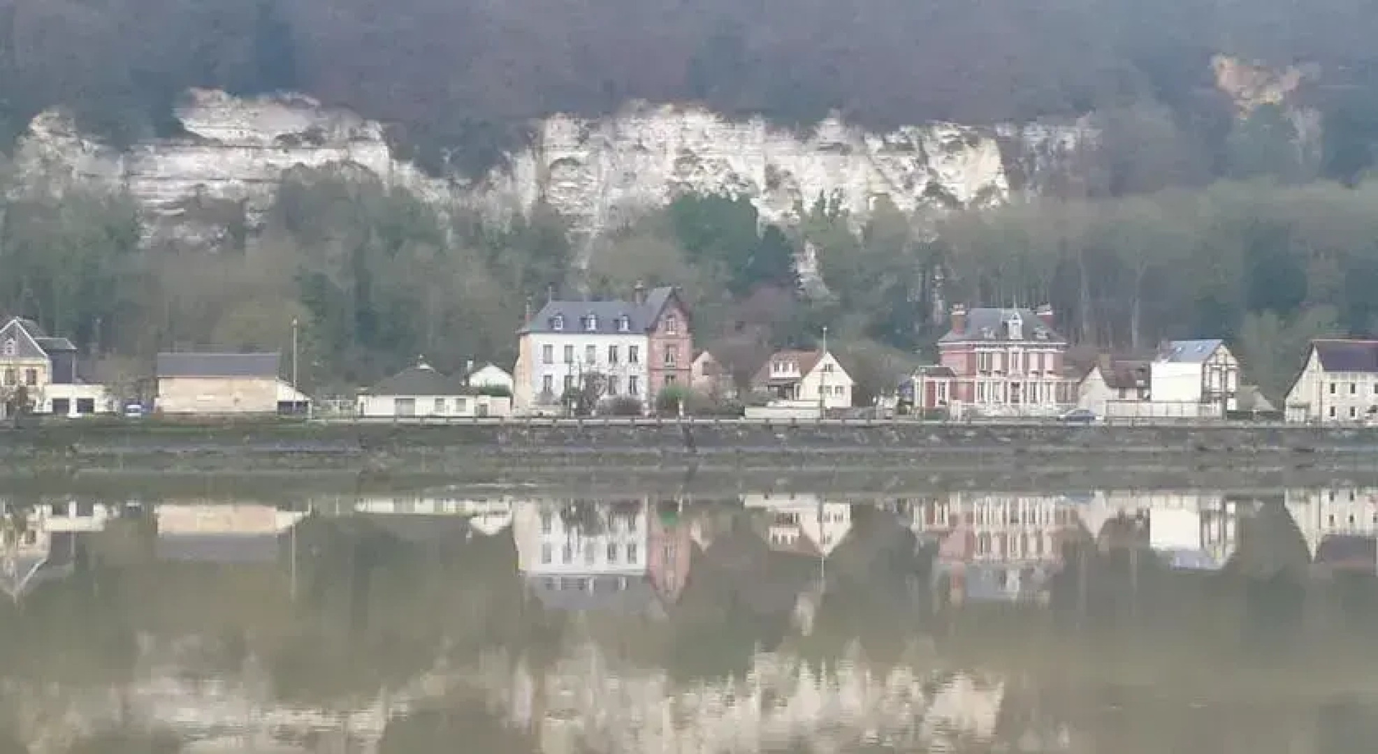 La Chaumière Bord de Seine