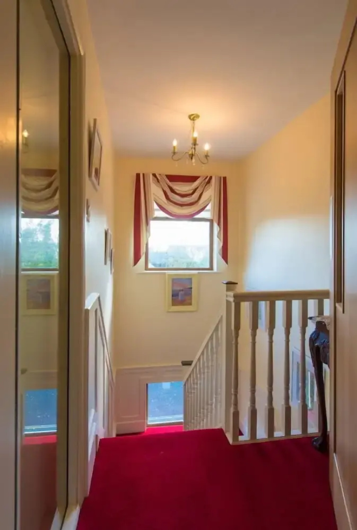 Aisleigh Guest House