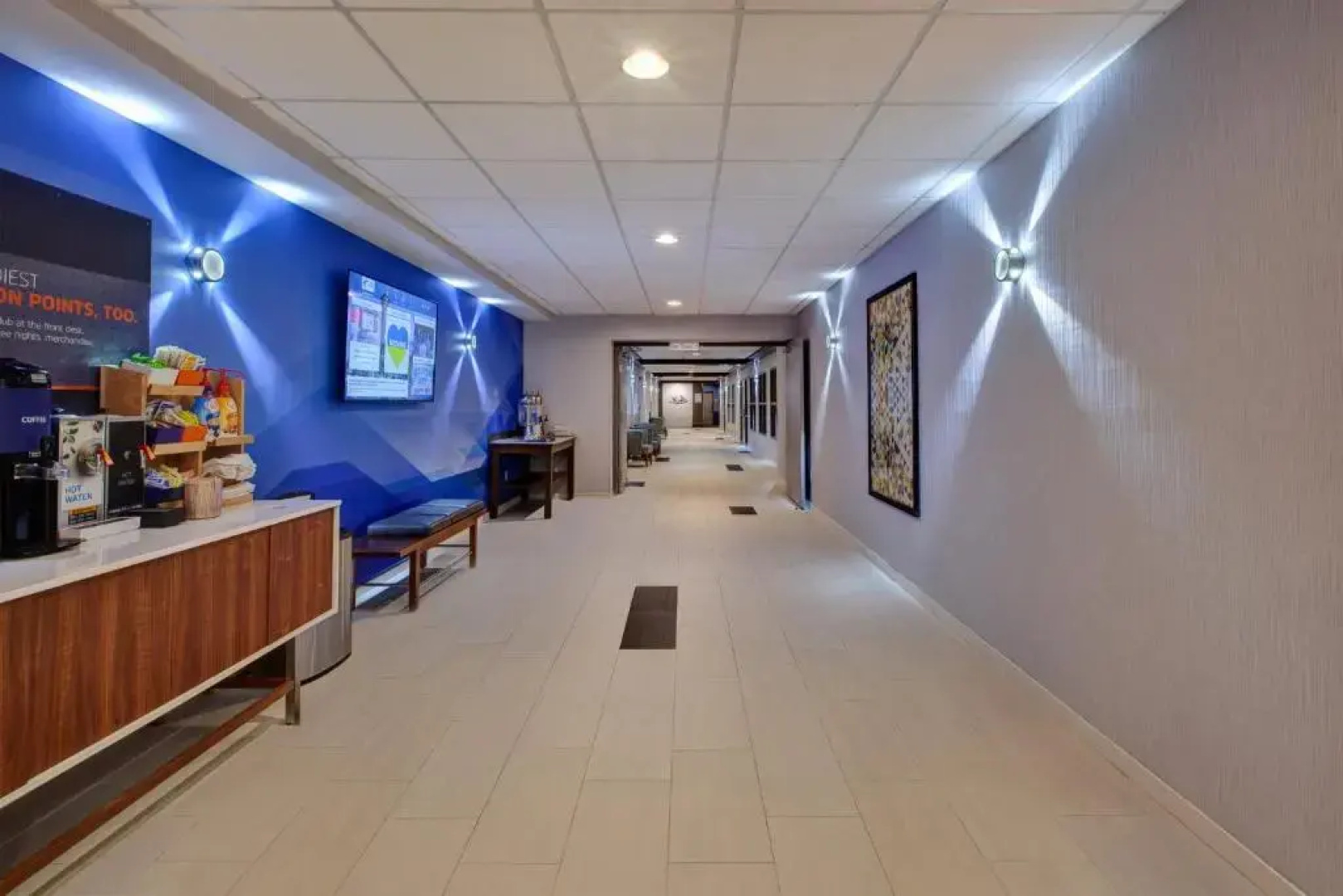 Holiday Inn Express & Suites Absecon-Atlantic City by IHG
