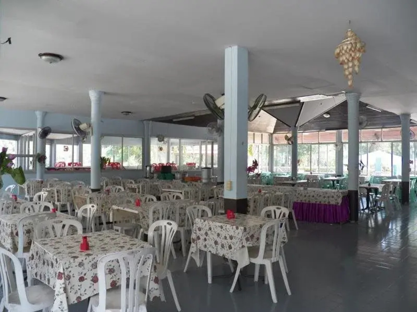 Cha-Am Royal Beach Hotel