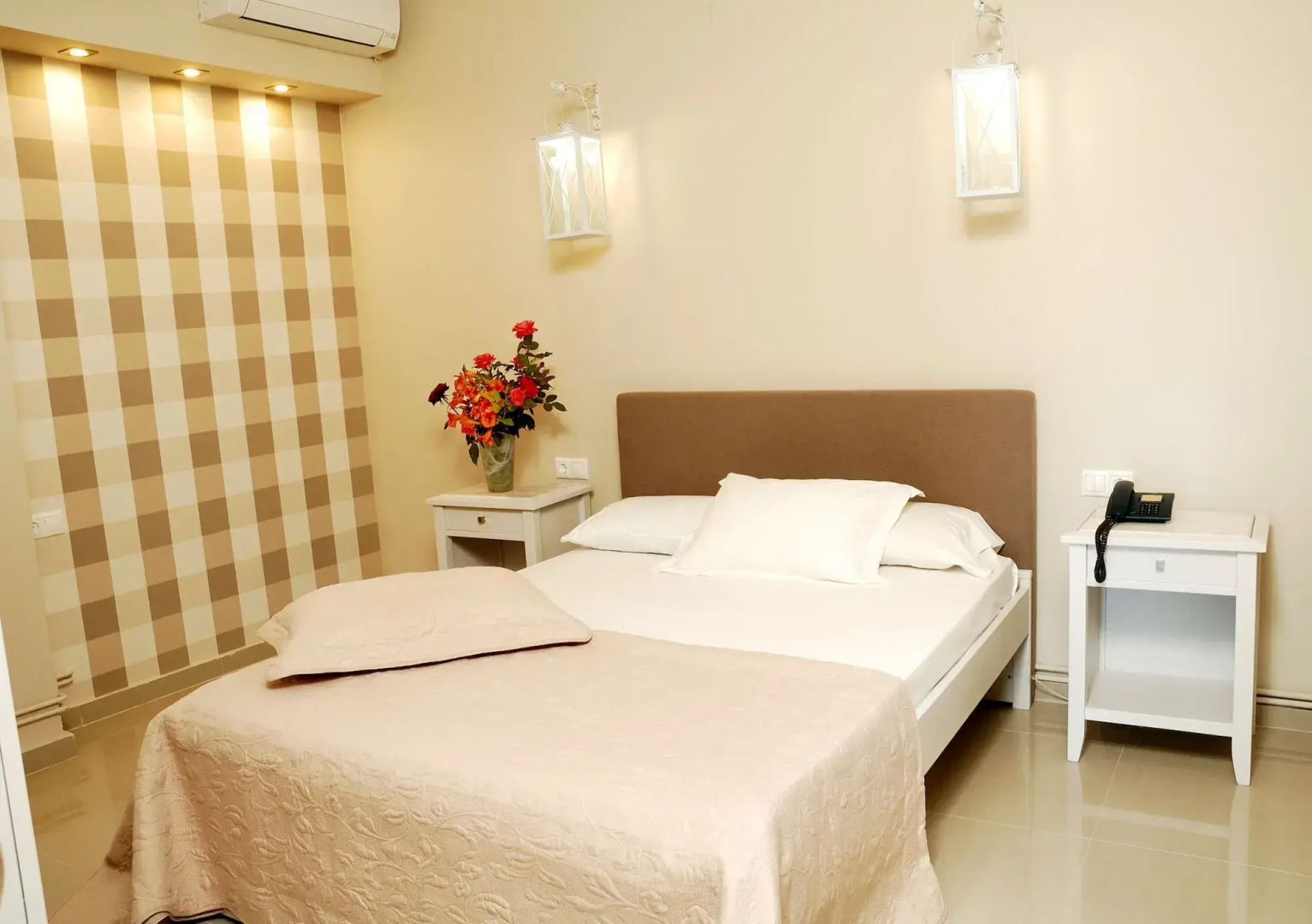 Ariadnes Holiday Accommodation