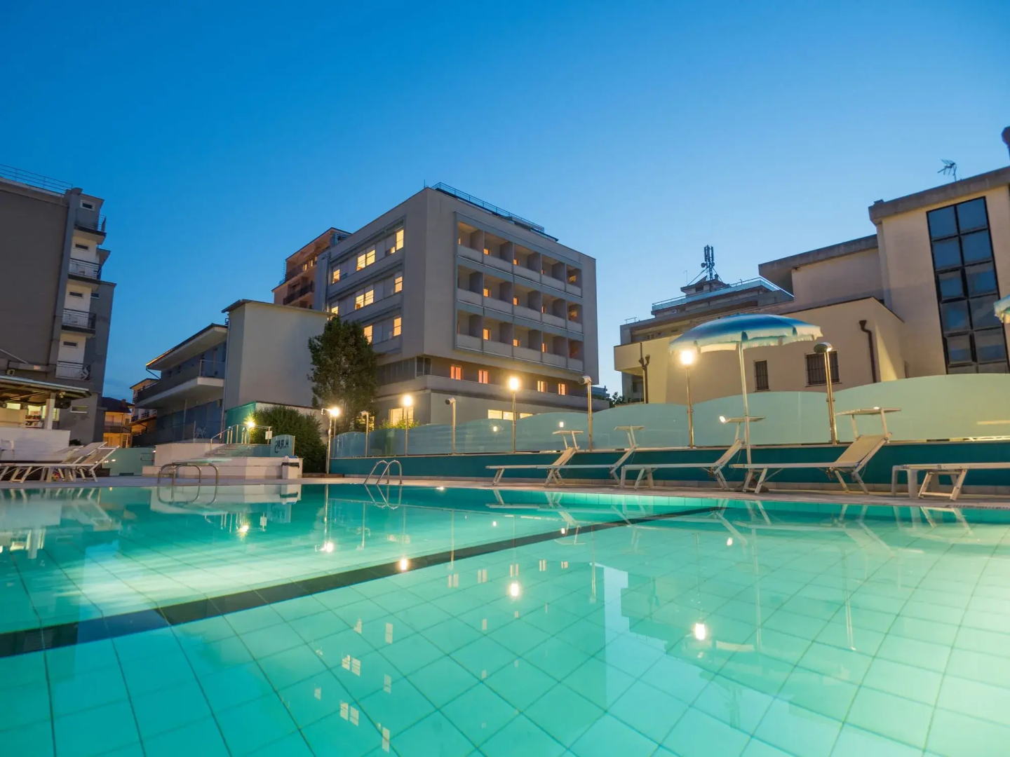 Hotel Ras