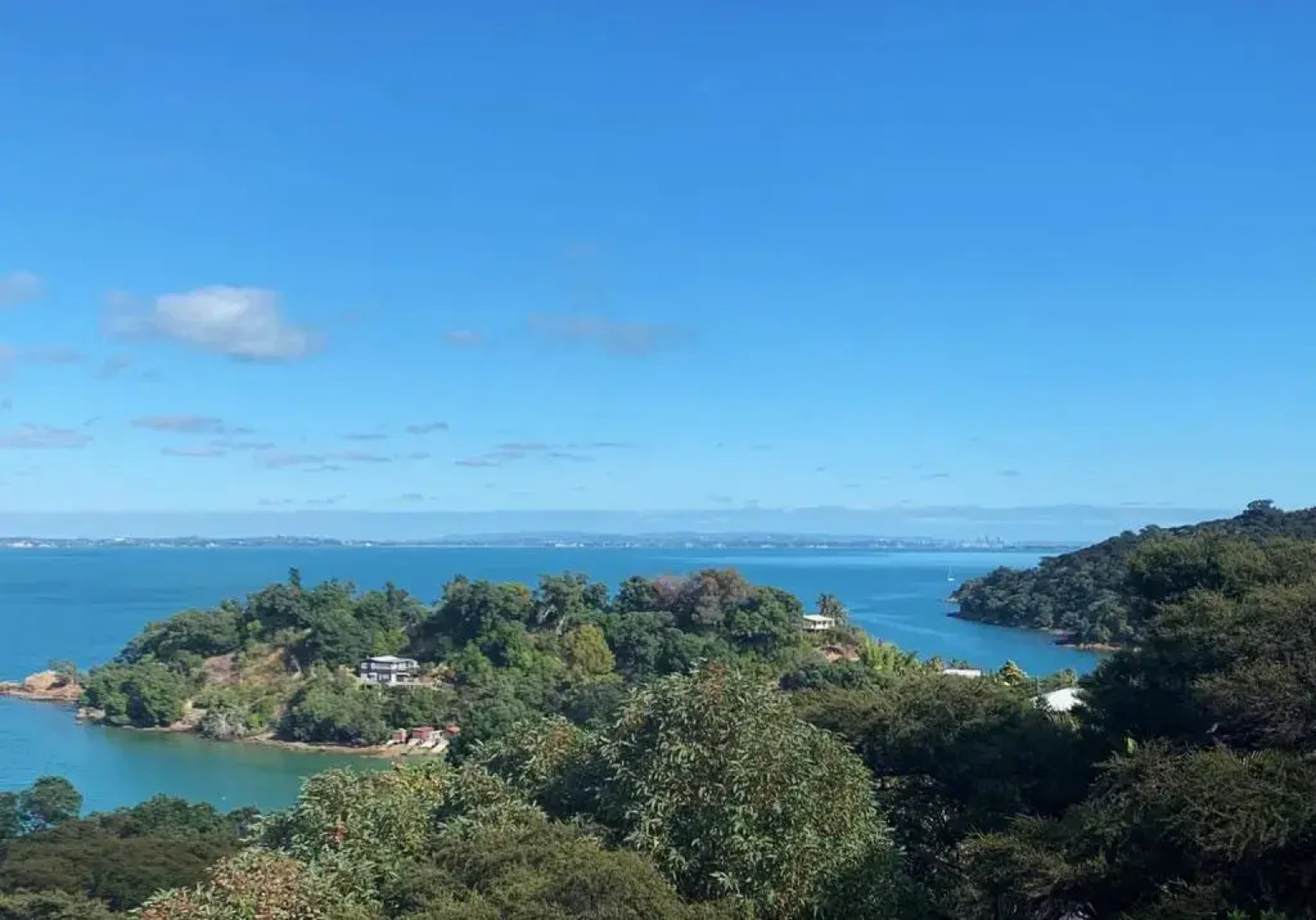 UnaOne - Waiheke Escapes