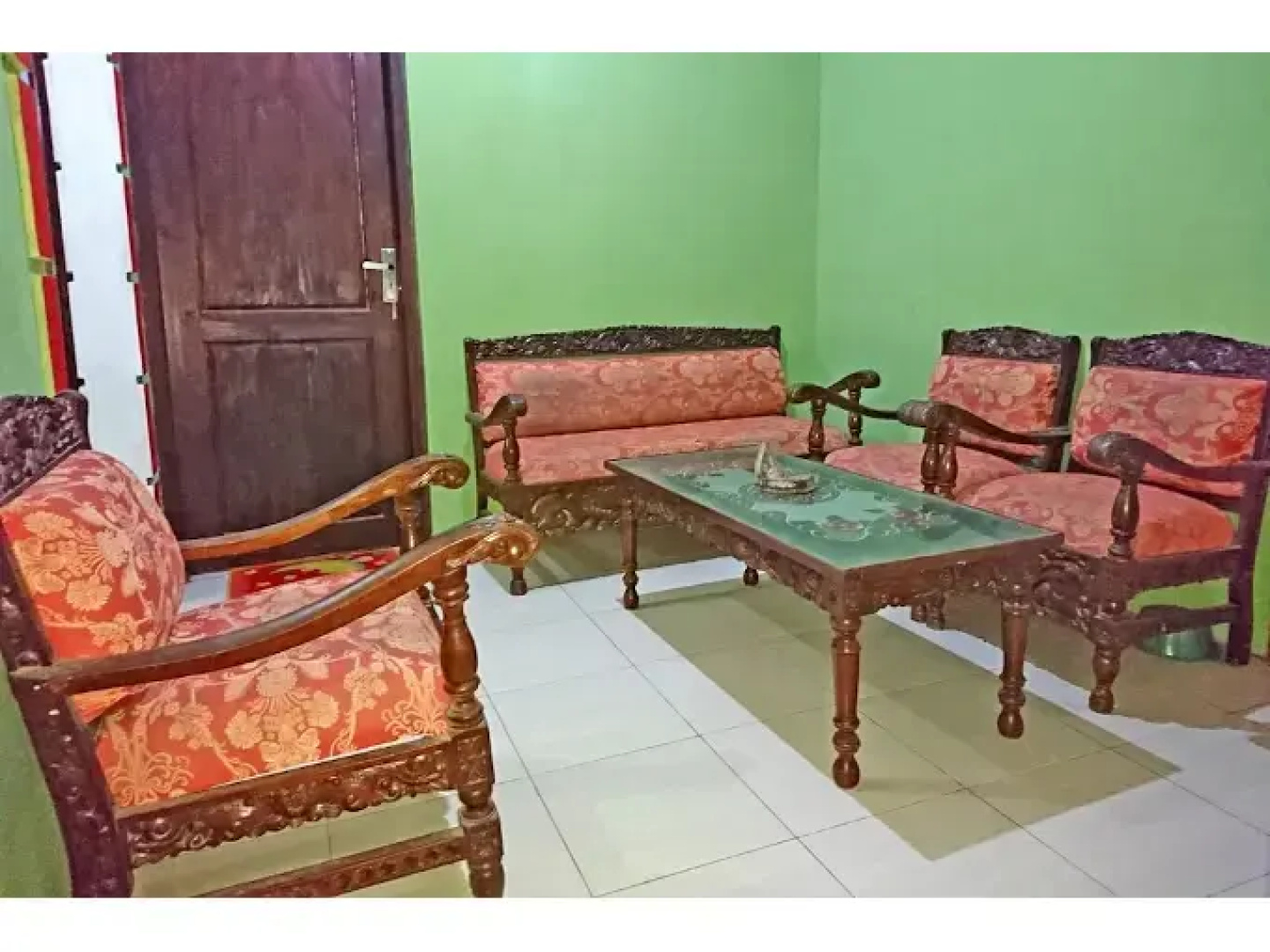Umi Inn Bell by Oyo Rooms
