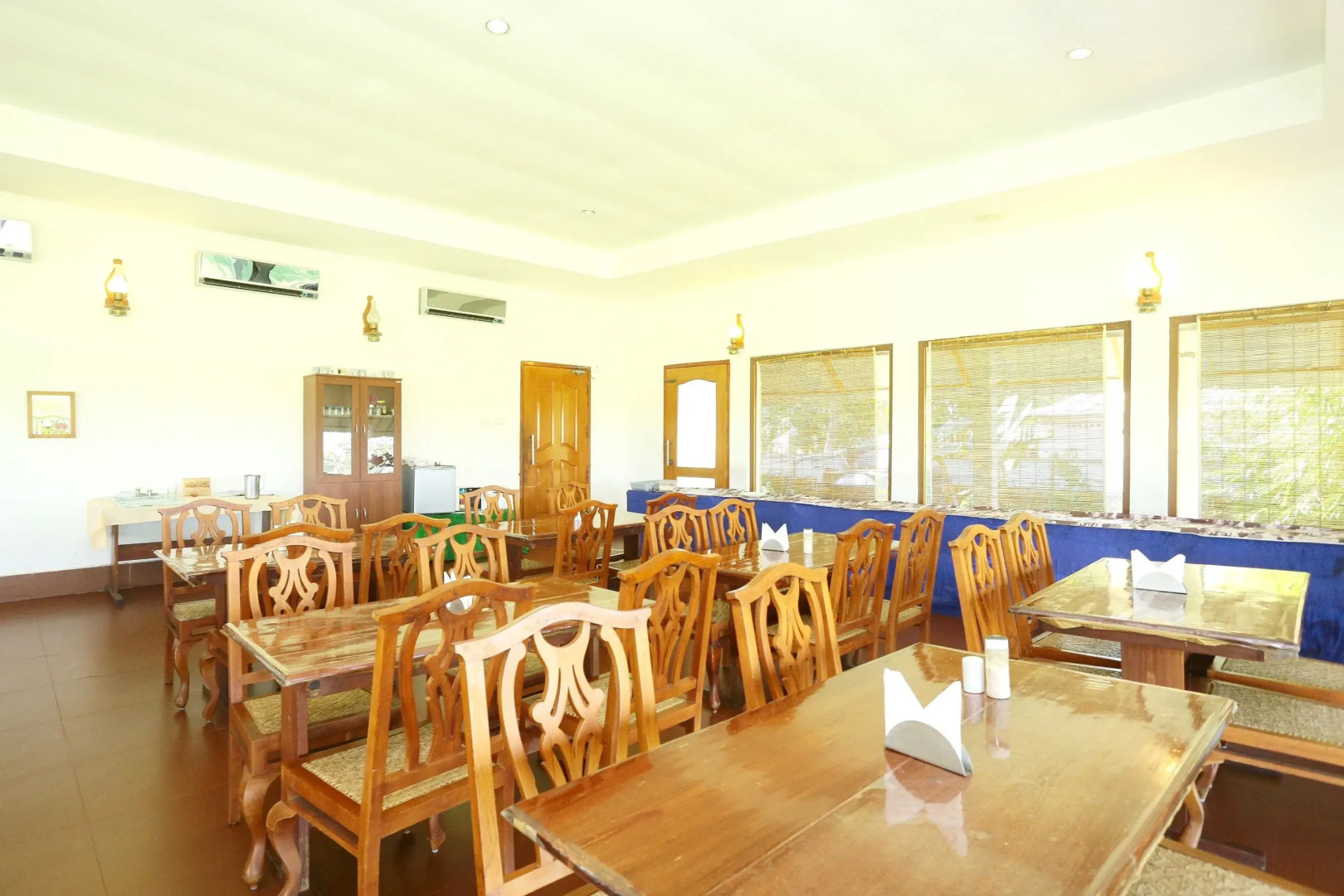 OYO 26874 Manor Backwater Resort