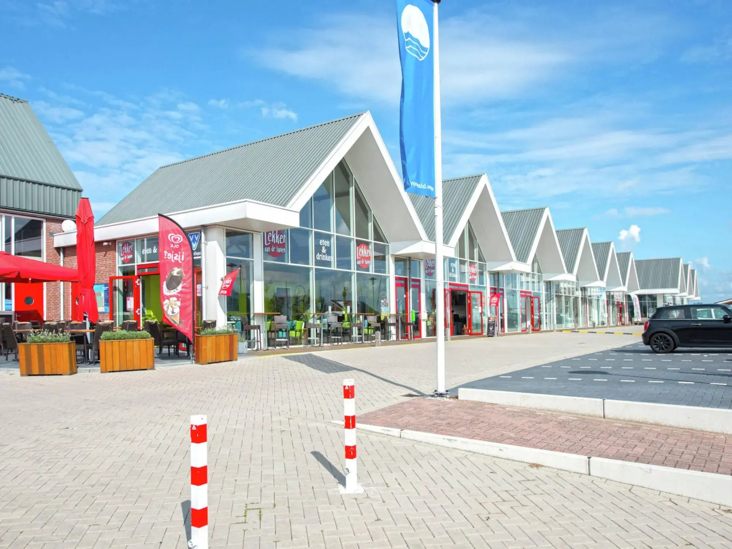 Nice House with Dishwasher, Not Far From Amsterdam