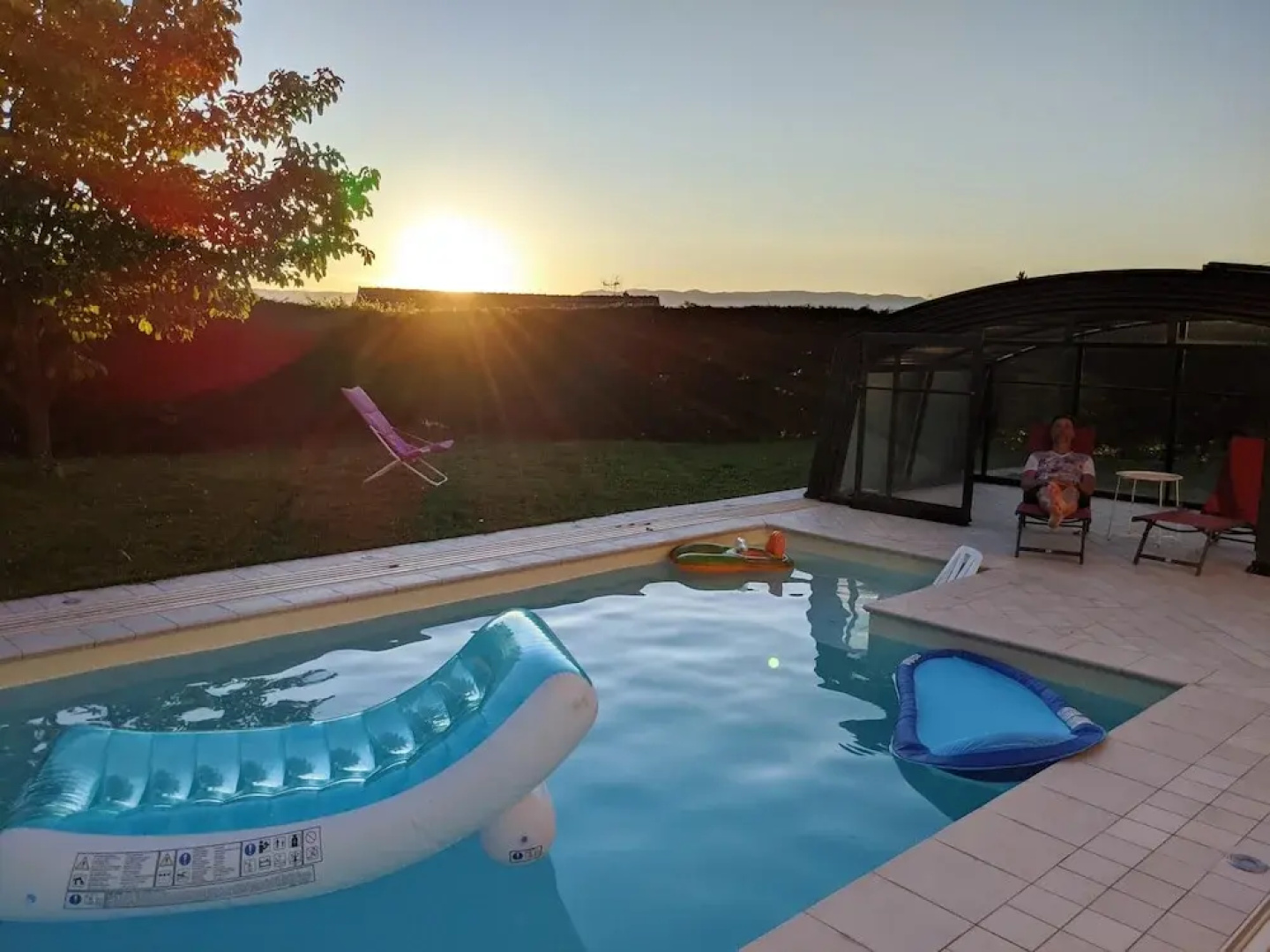 Apartment With 2 Bedrooms in Collonges-sous-salève, With Wonderful Mountain View, Shared Pool, Enclosed Garden - 5 km From the Slopes