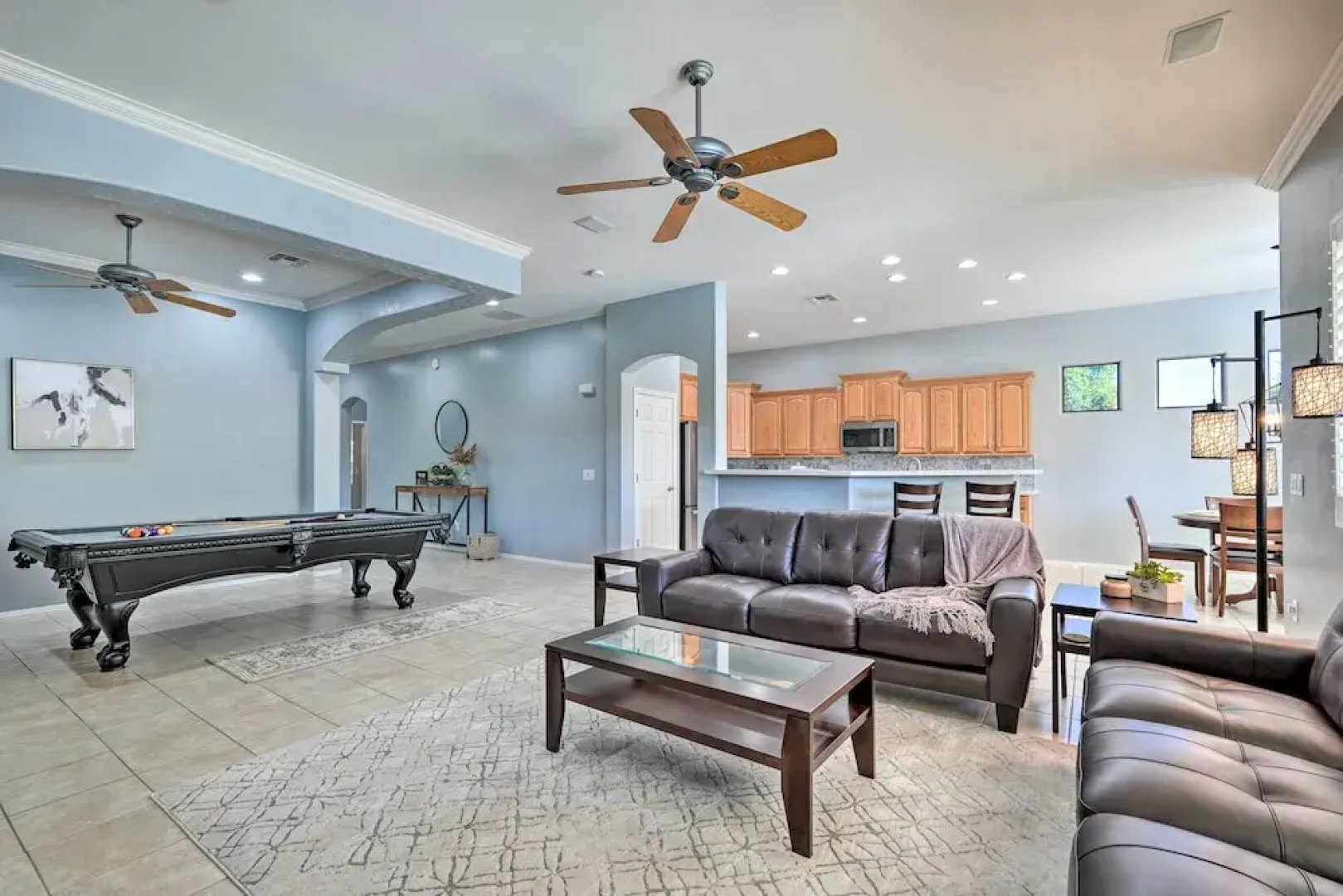 Glendale Getaway w/ Outdoor Pool + Gas Grill!