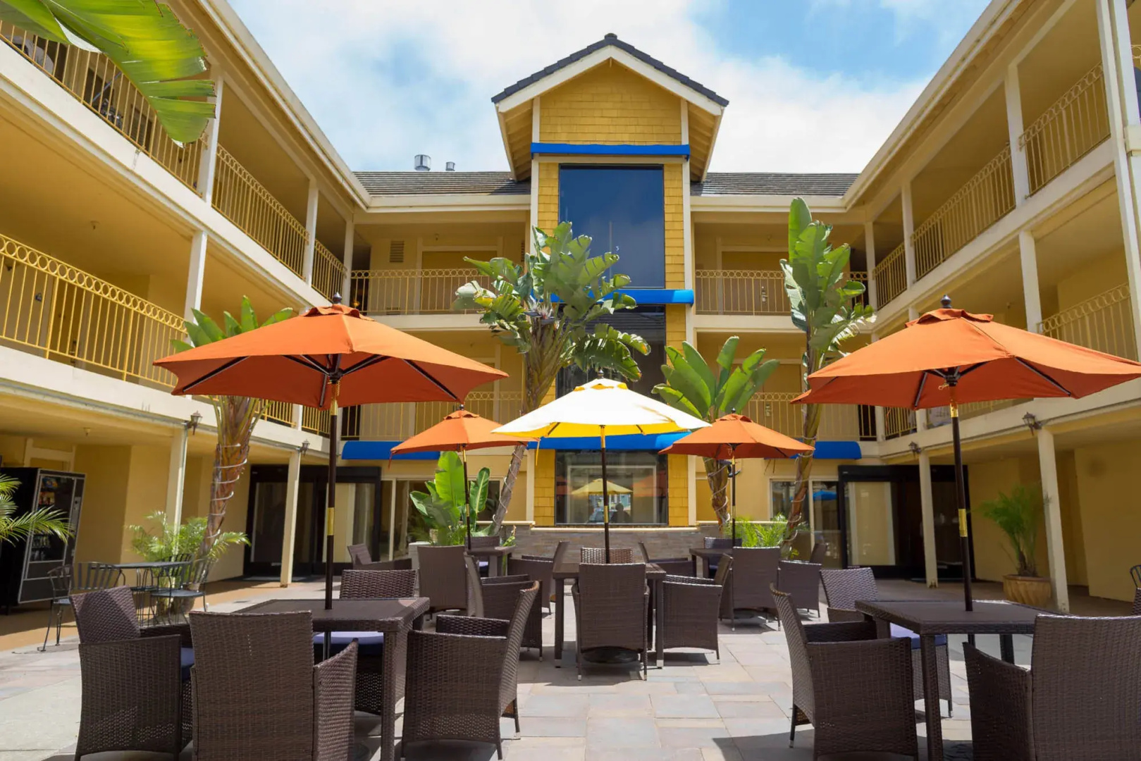 Hotel Solares