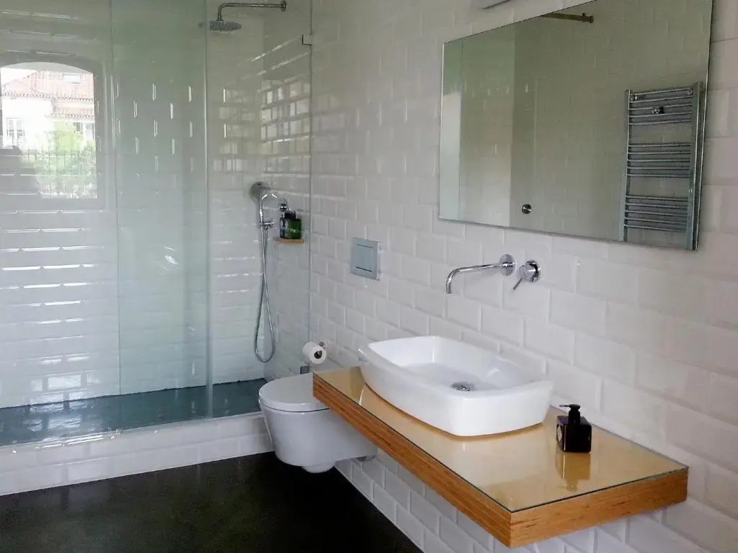 Bonvalot Guest House