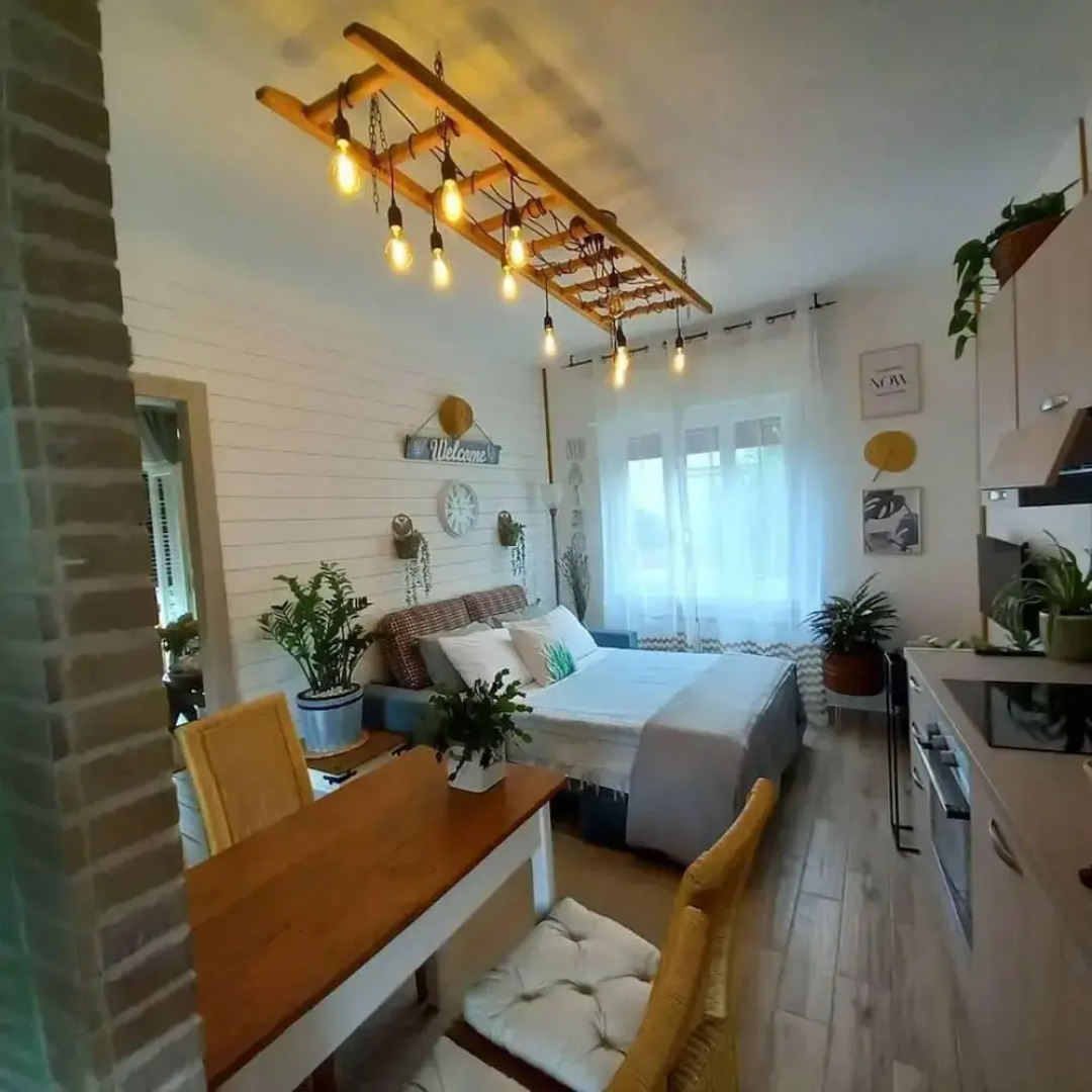 An Oasi for Traveller Close to the Lake and Lugano