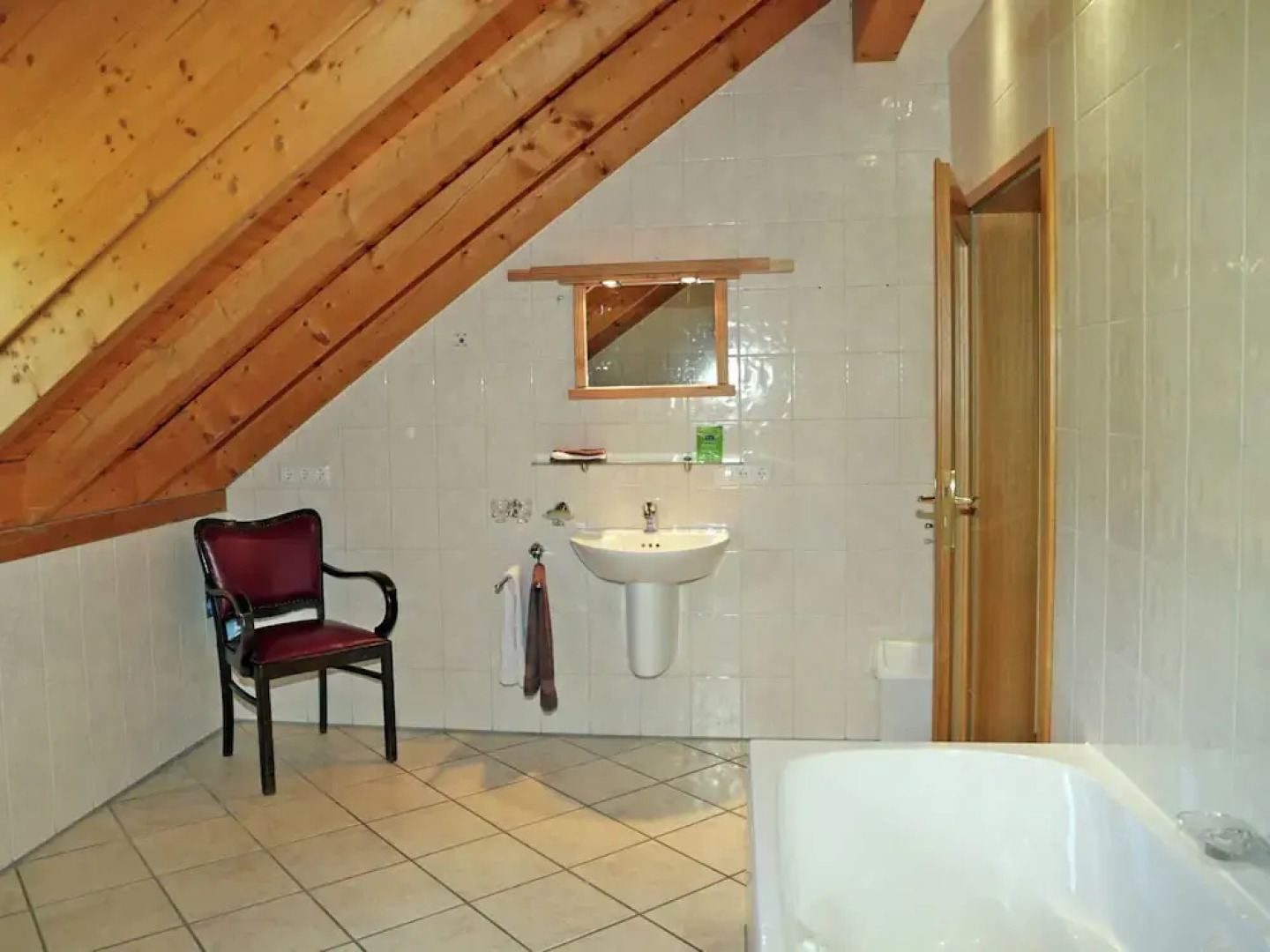 Comfortable Holiday Home in Quiet