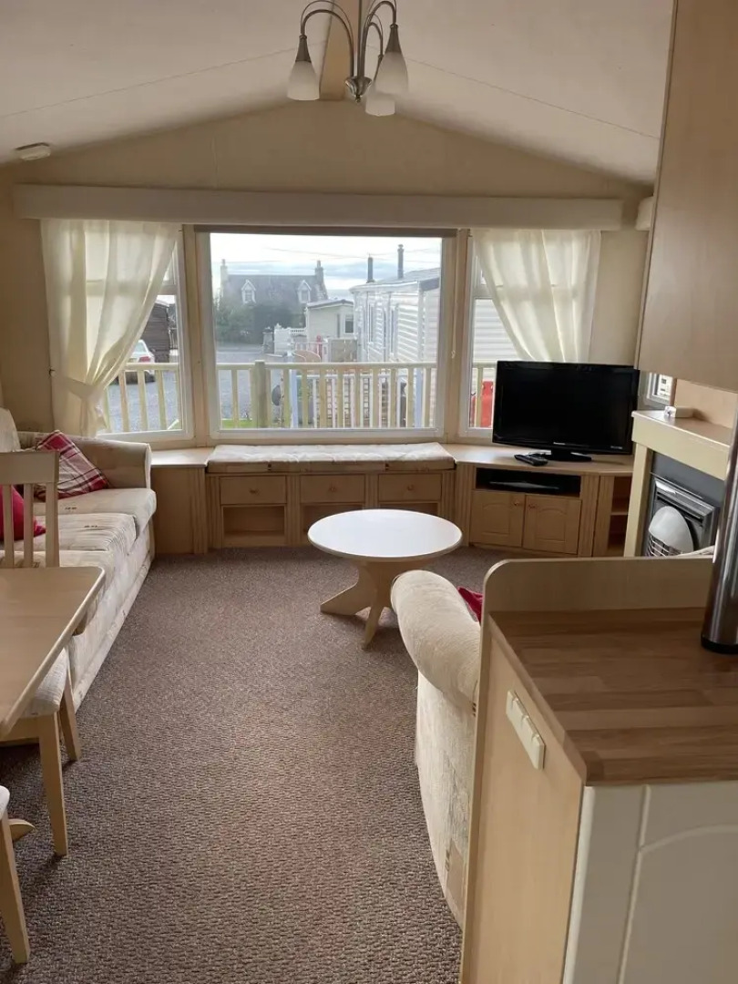 Beautiful 2-bed Static Caravan