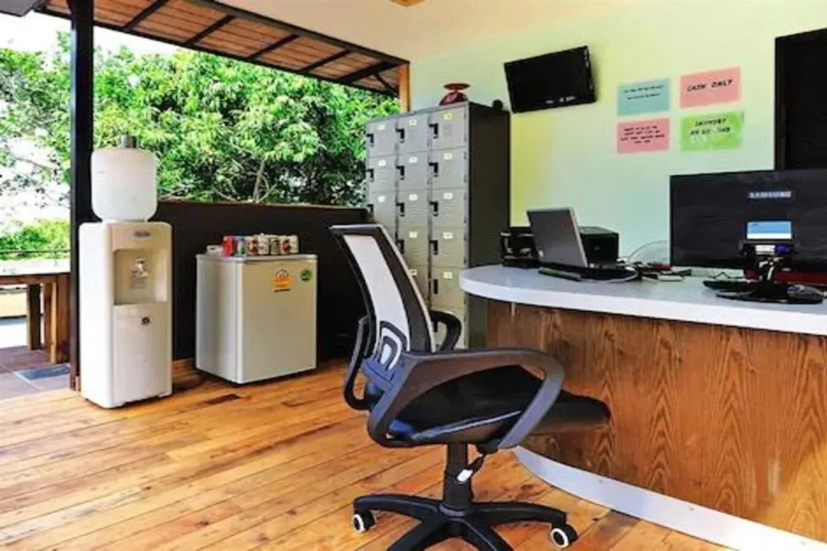 Phi Phi Sea Sky Resort