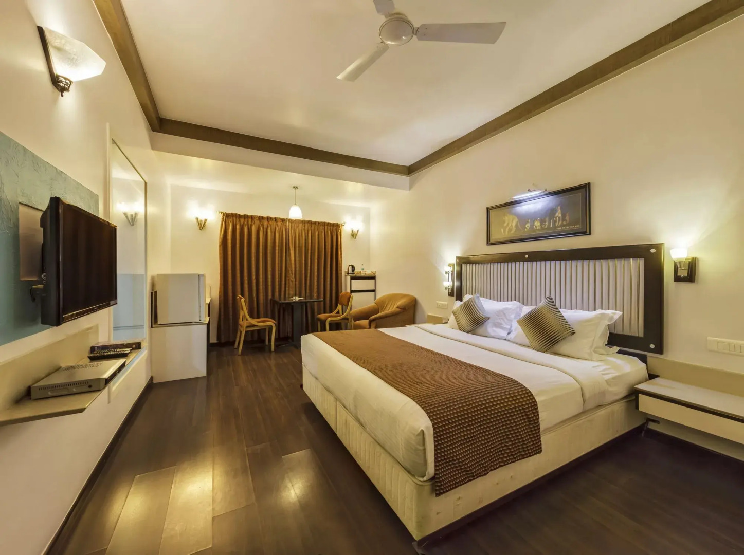 Hotel Vrishali Executive Kolhapur