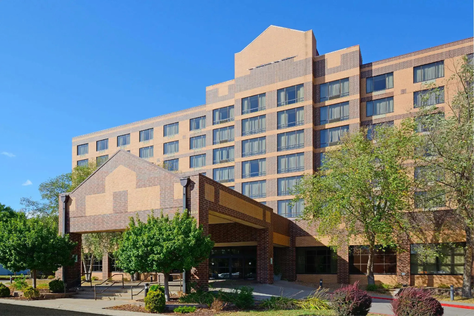 Courtyard by Marriott Edina Bloomington