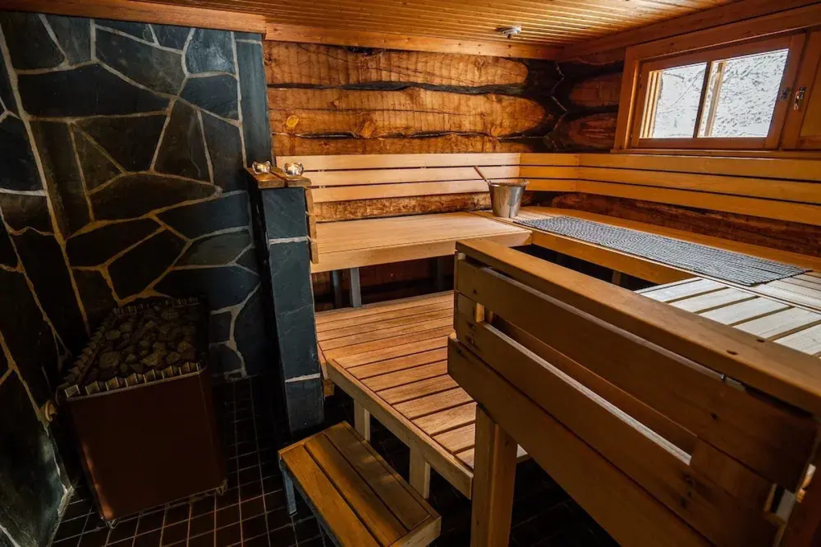 Saarikejo Log Chalet