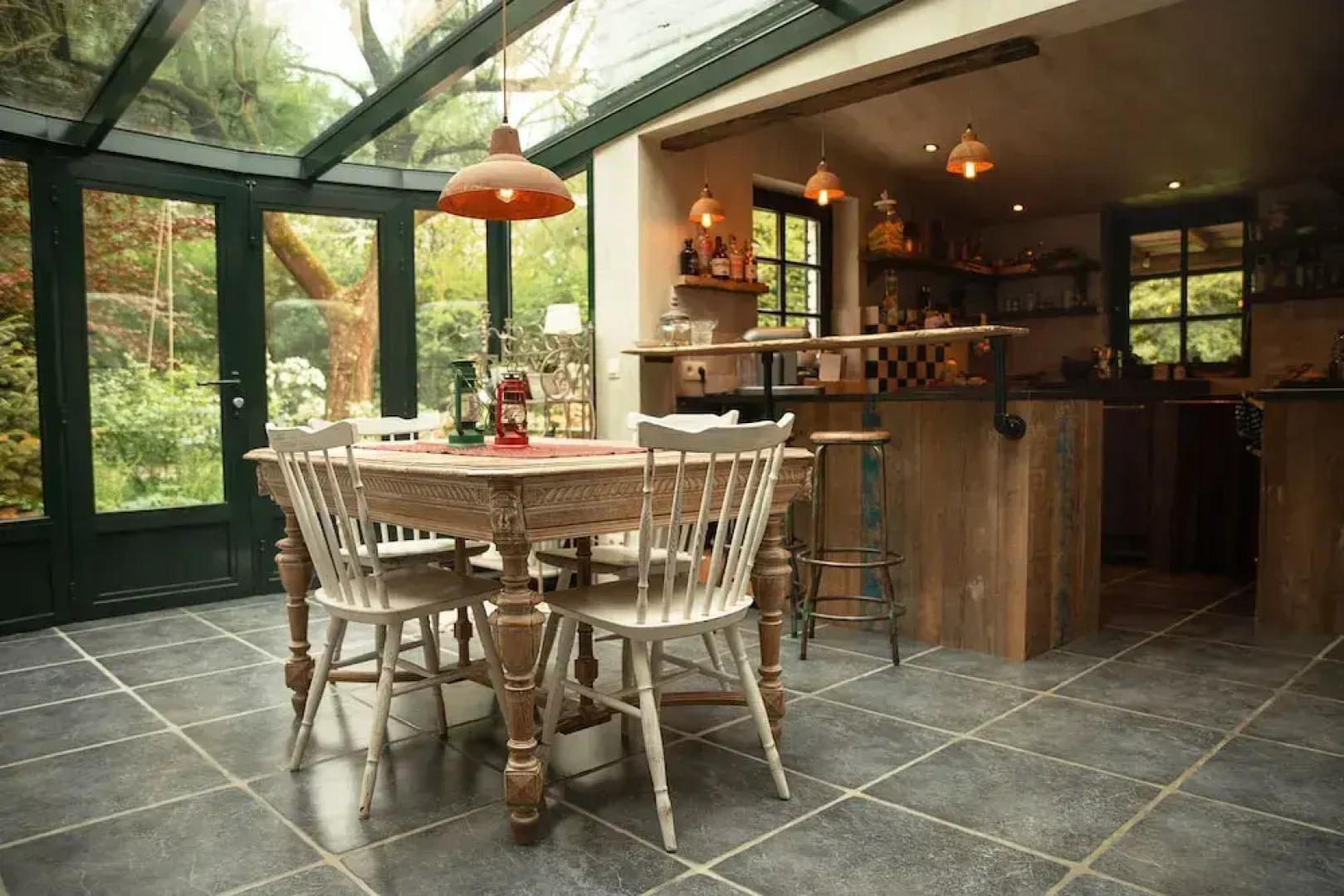 La Petite For t Antique Countryside Greenhouse