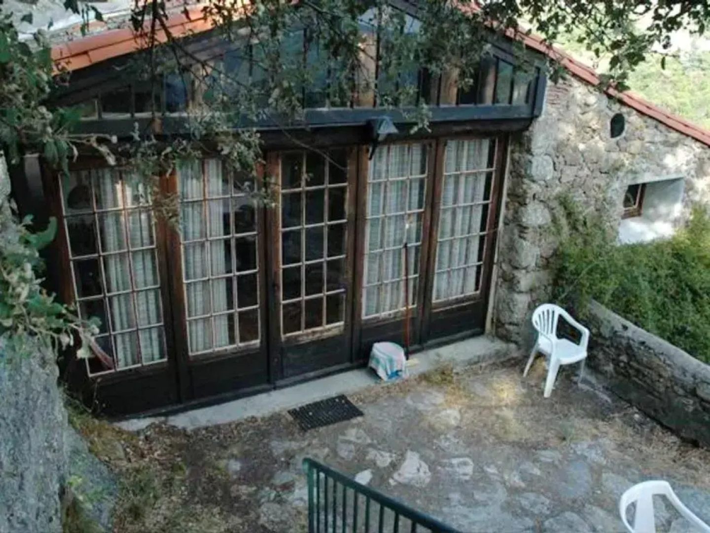 Appartement de 2 chambres avec piscine partagee et terrasse amenagee a Valleraugue