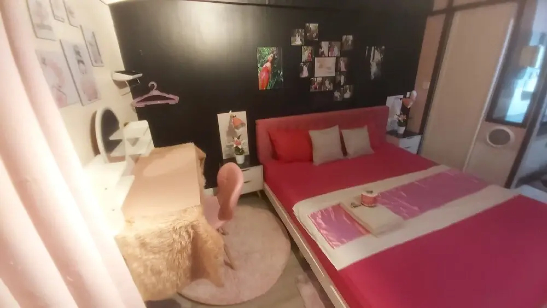 A touch of pink secret garden resort