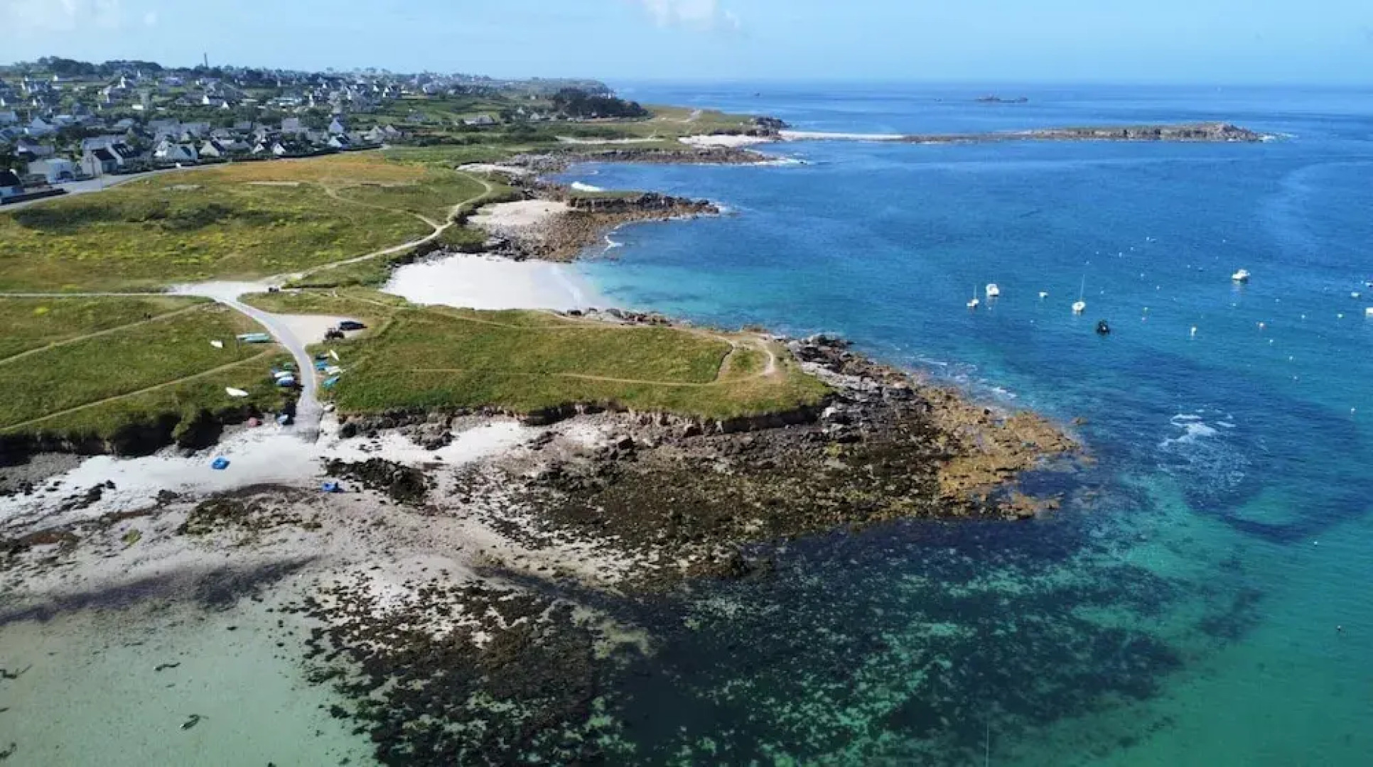 Small Cocoon for 2 by the sea