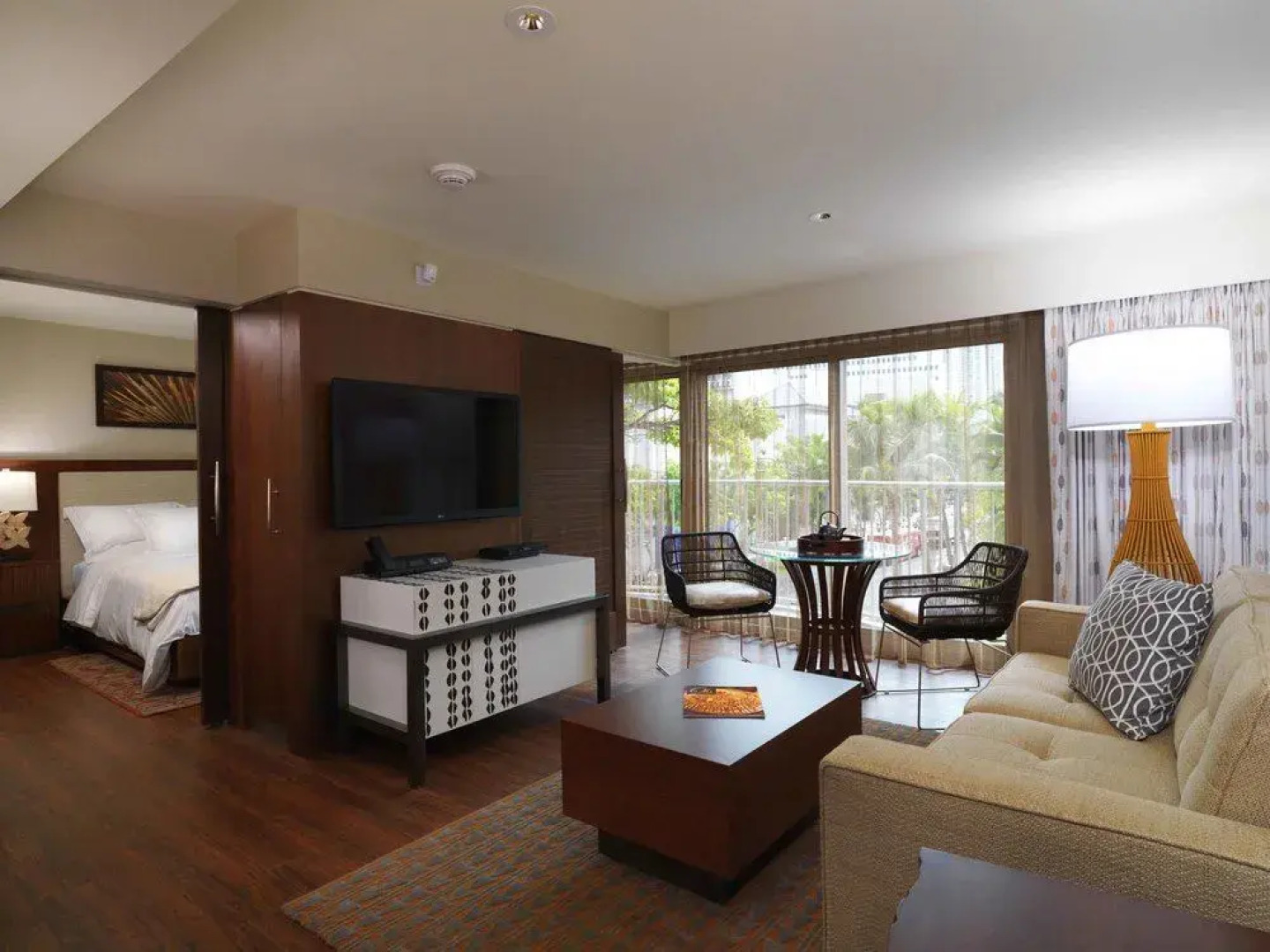 Hilton Grand Vacations Club Hokulani Waikiki Honolulu