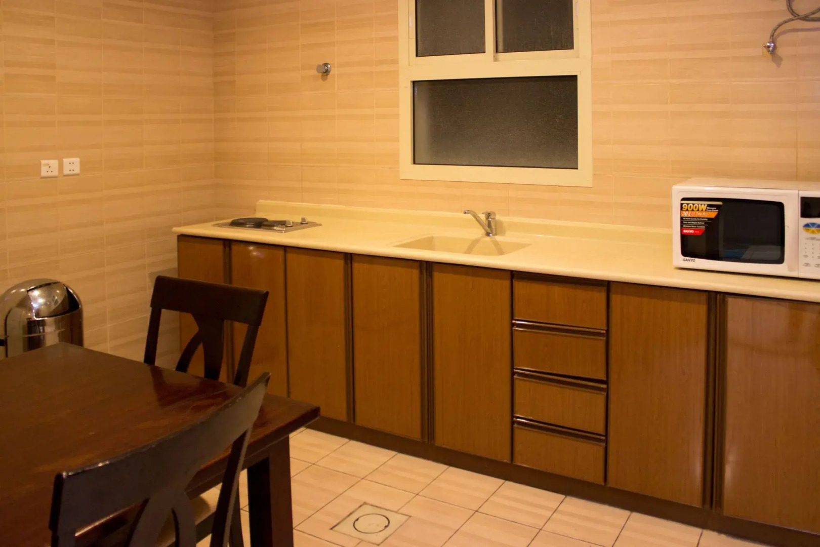 Travellerinn hotel apartment ( Family Only )