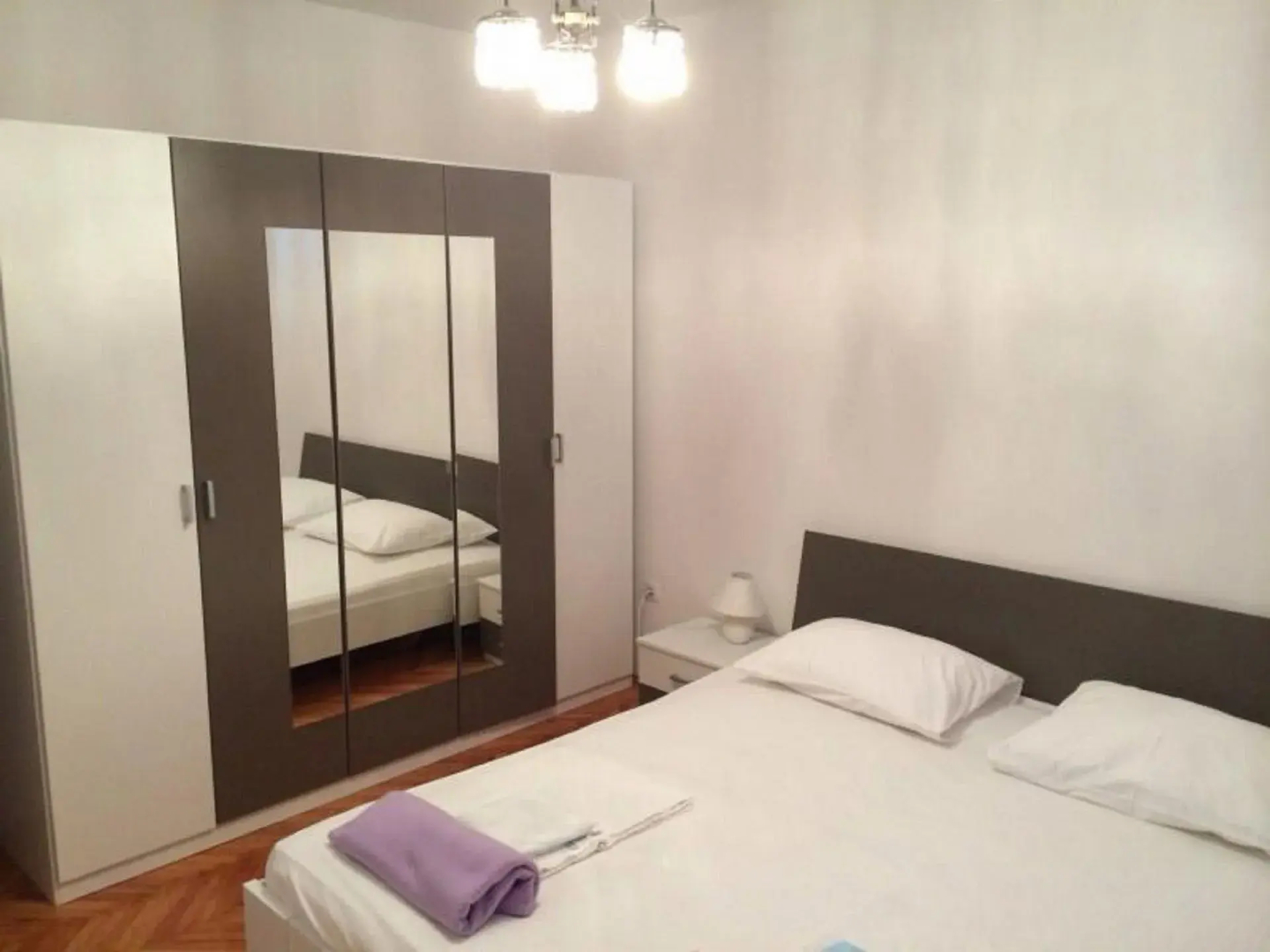Apartment Josip - with parking: A1 Rogoznica, Riviera Sibenik