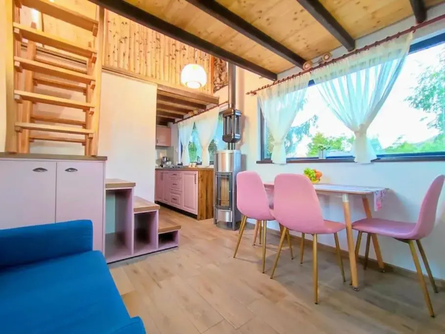 Guitar House - Symphony Resort