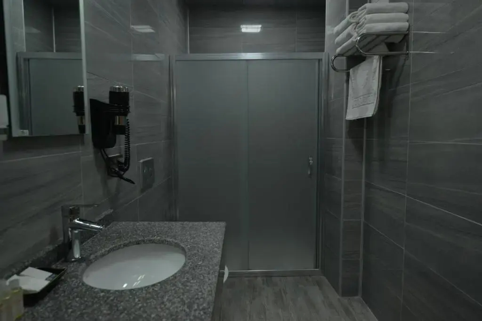 Mi̇lls Hotel