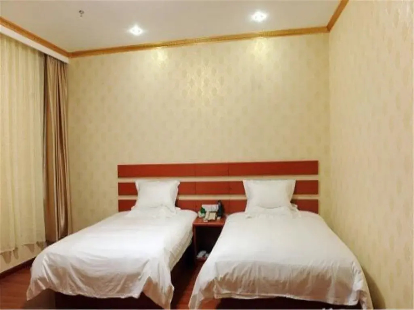 Linyi Junan Jinsheng Hotel