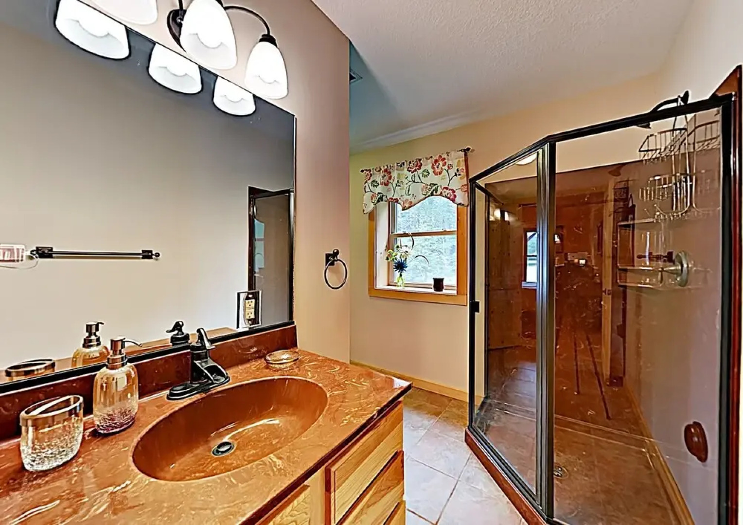 New Listing! Lakefront Log W/ Large Balcony 3 Bedroom Home