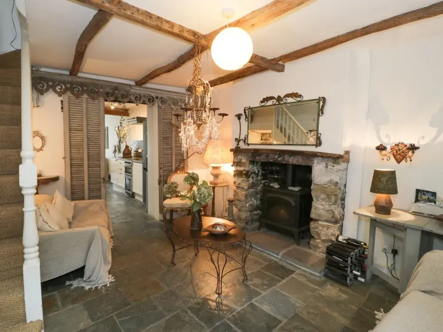 19A Kingshead Street