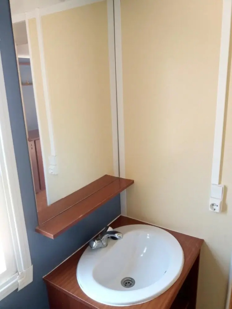 Bungalow With 2 Bedrooms in Villena, With Wonderful Mountain View, Fur