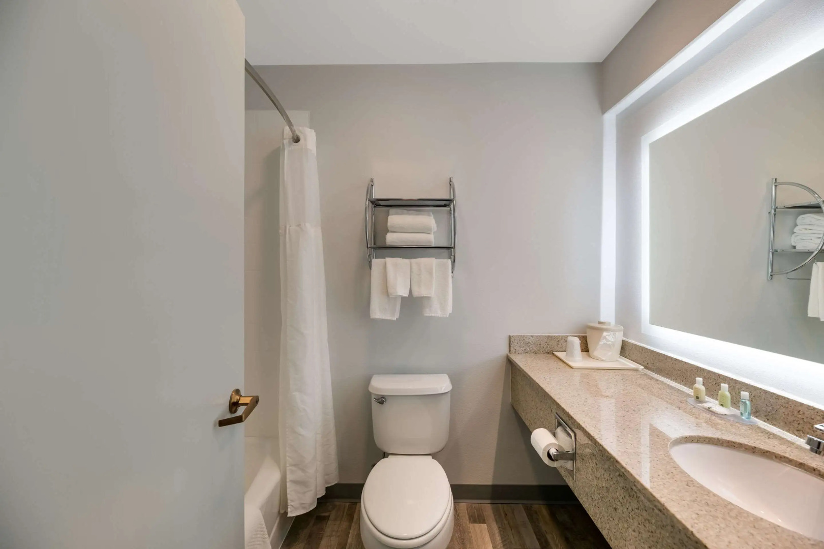 Quality Inn & Suites Artesia