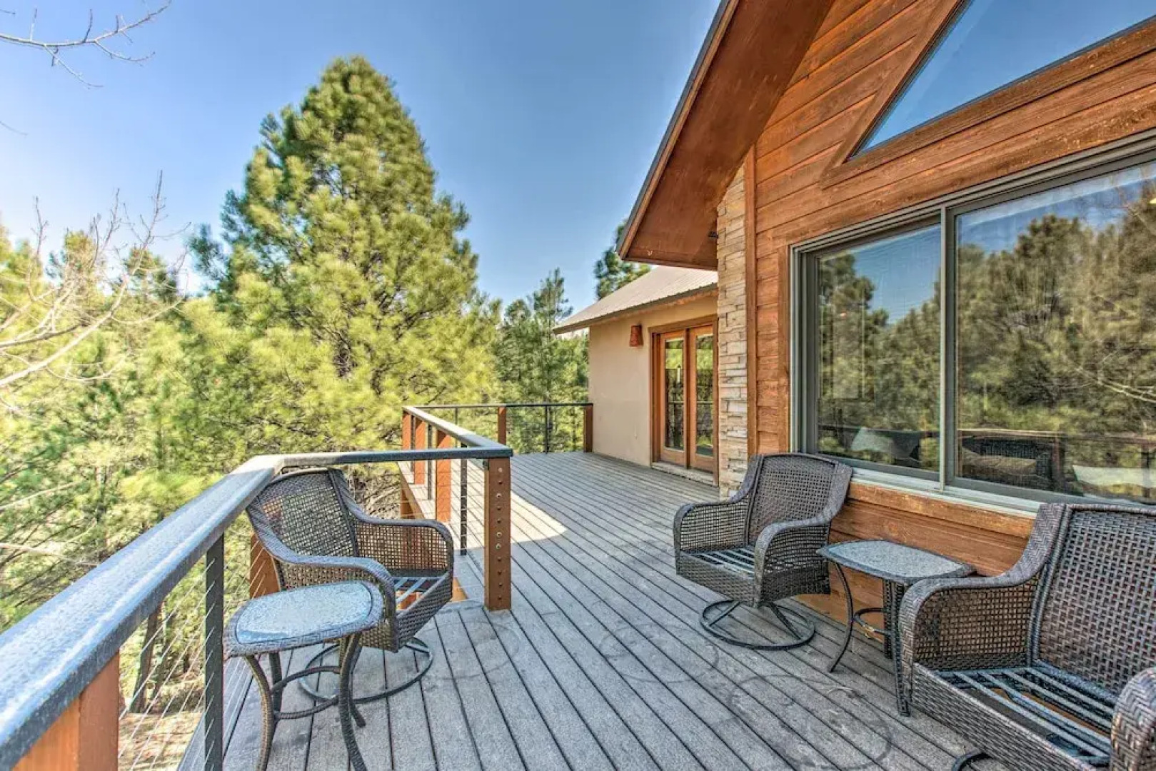 Stunning Angel Fire Cabin w/ Hot Tub & 3 Decks!