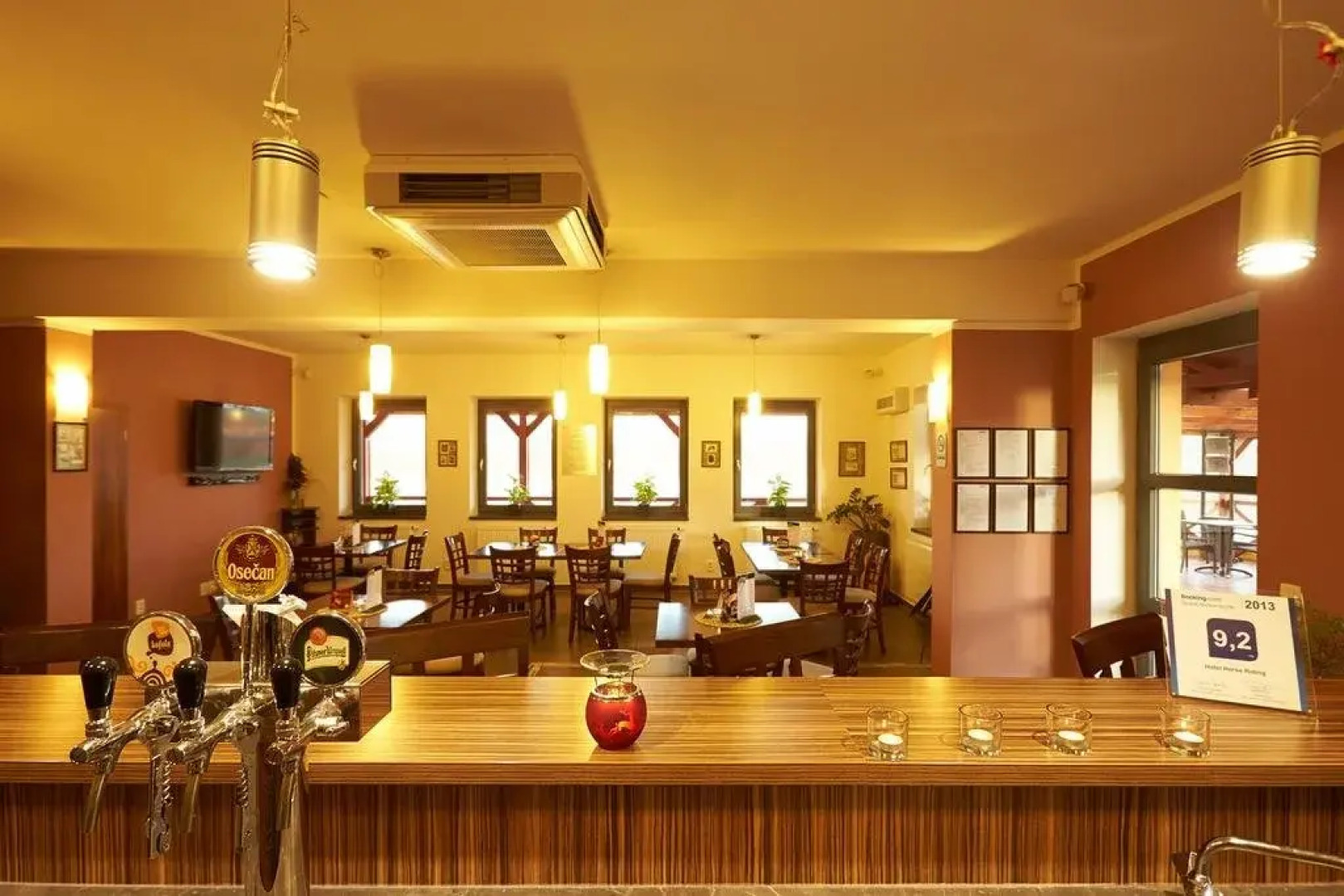 Hotel Horse Riding - Jezdecký Areál Tršice