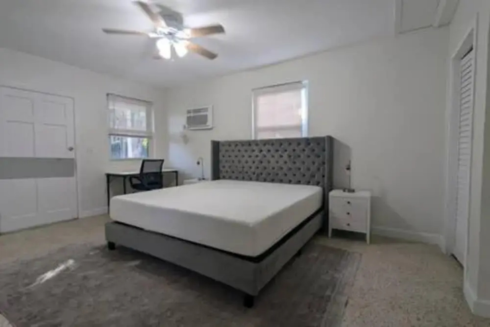 437 NE 107th Pool Hot Tub Patio 5 Bedrooms 3 Baths Parking