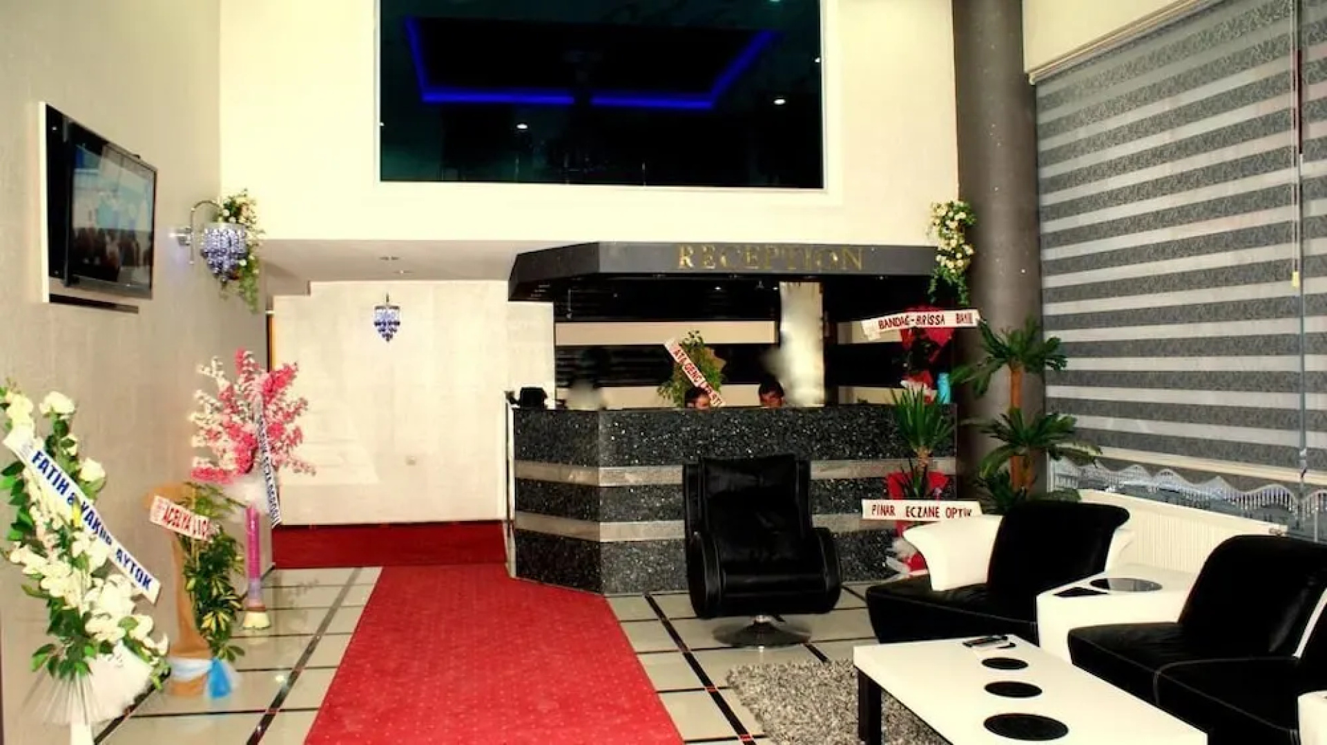 Mavi Tuana Hotel