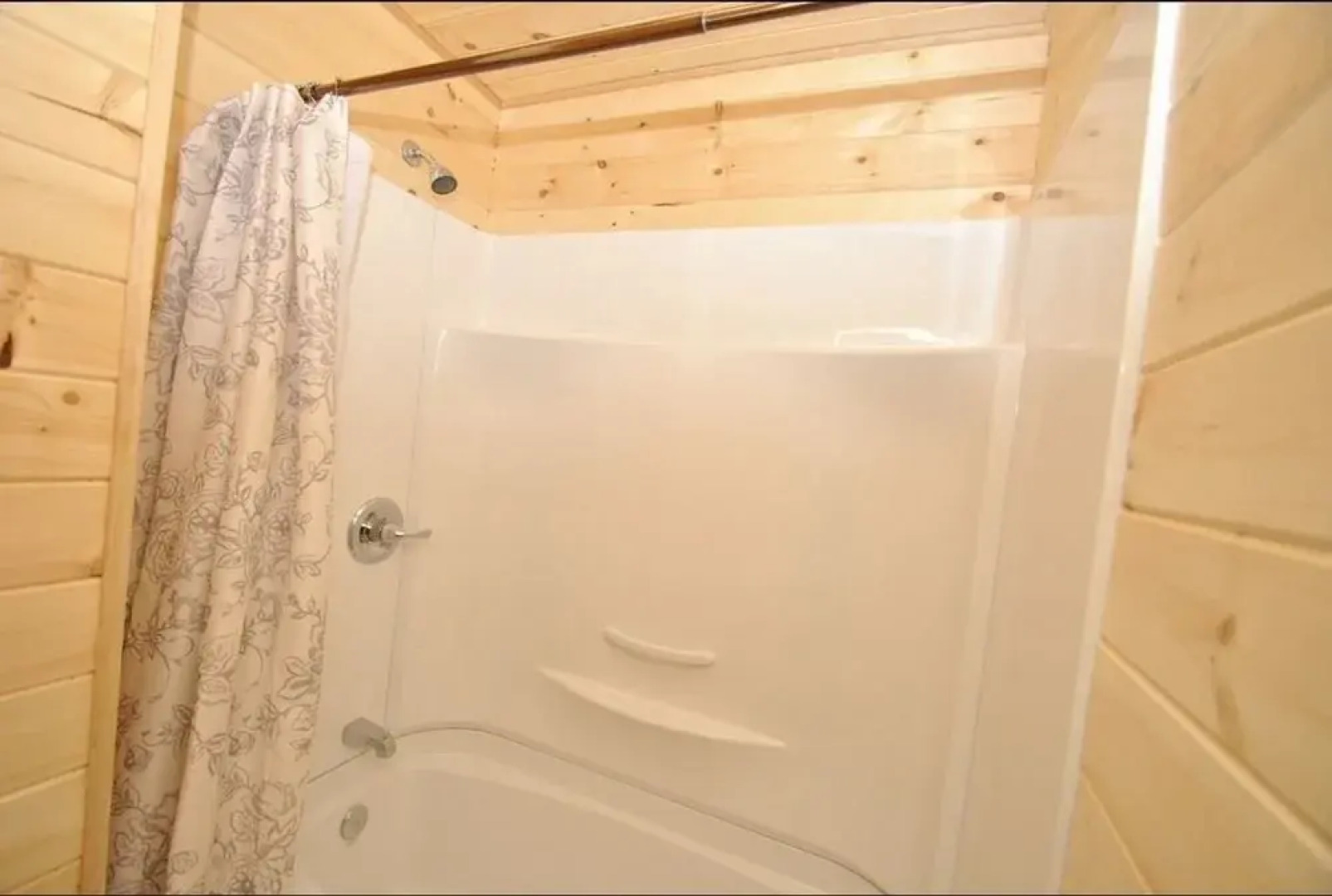 Paradise on Hurricane Creek