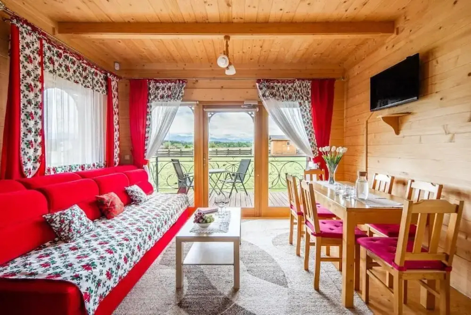 DOMKI TATRY z jacuzzi i sauną w cenie