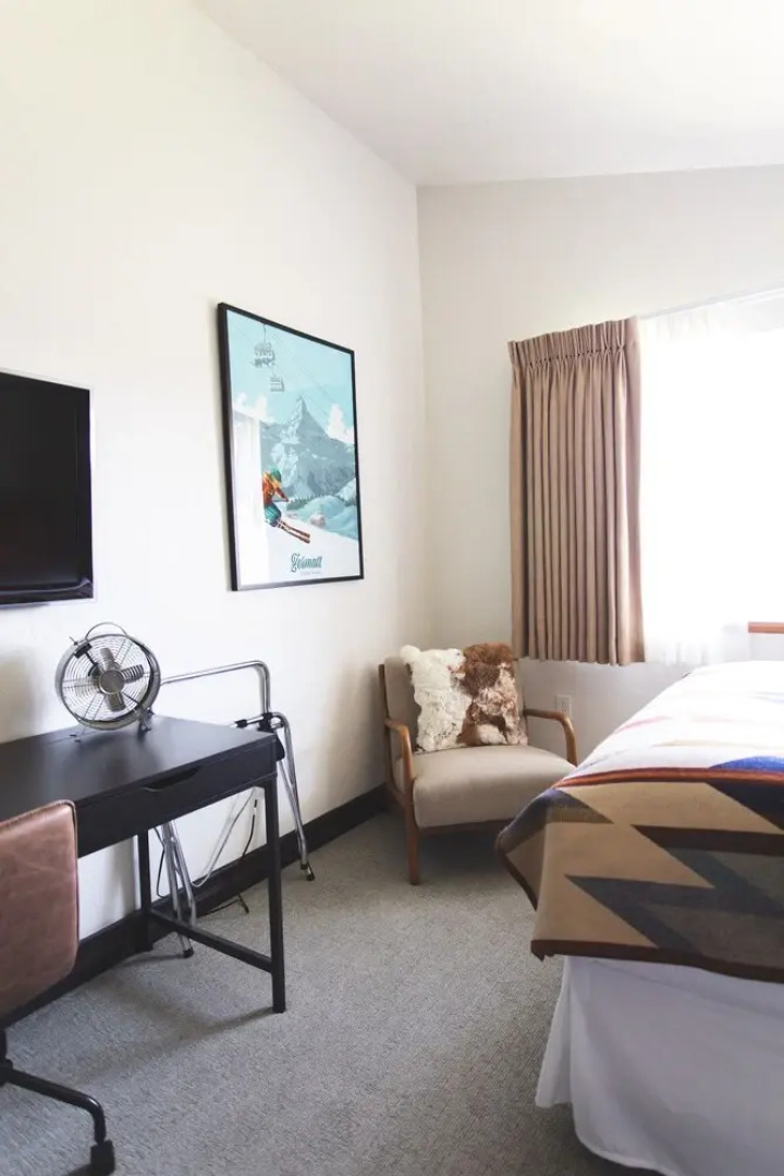 New Upscale Adventure Hub~ski Resorts, Backcountry & Park City 3032 1 Bedroom Apts by Redawning