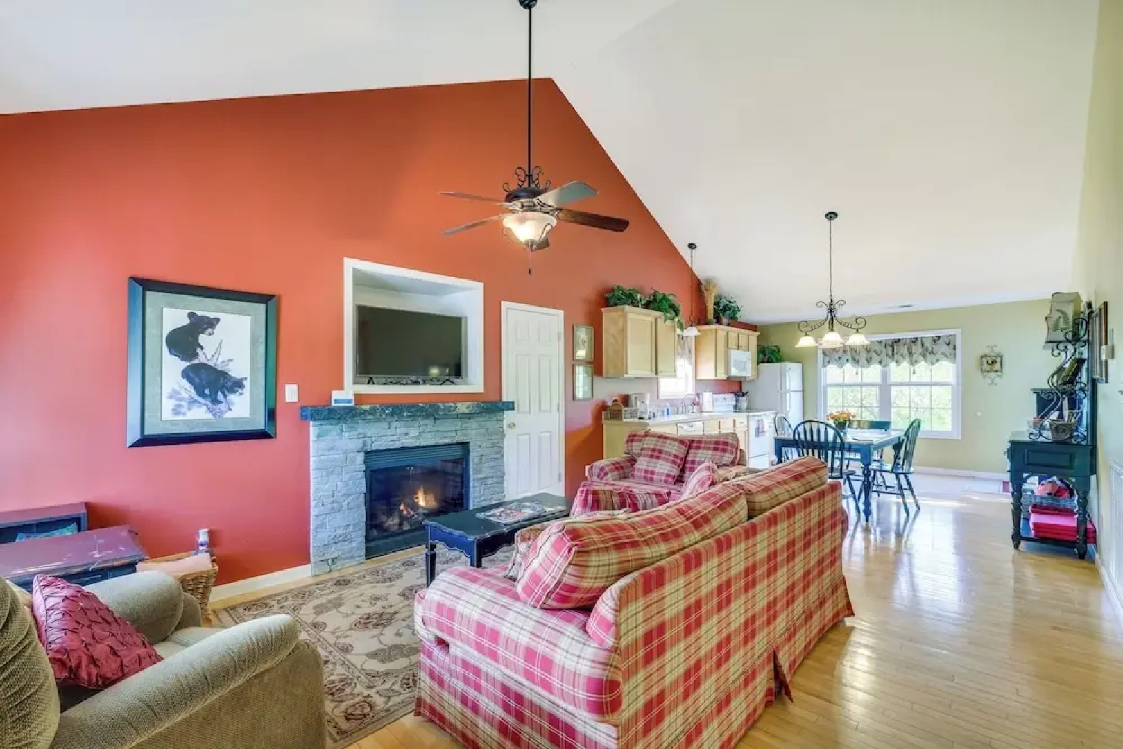 Taylorsville Cottage w/ Hot Tub & Lake Access!