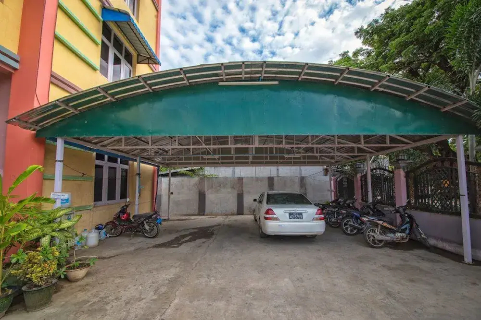 Royal Tulip Hotel