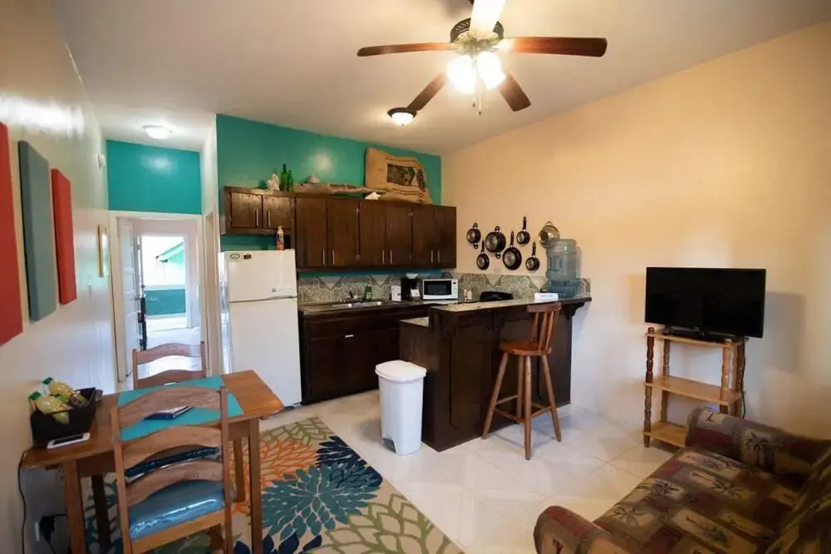 Sea Pearl Vacation Suites