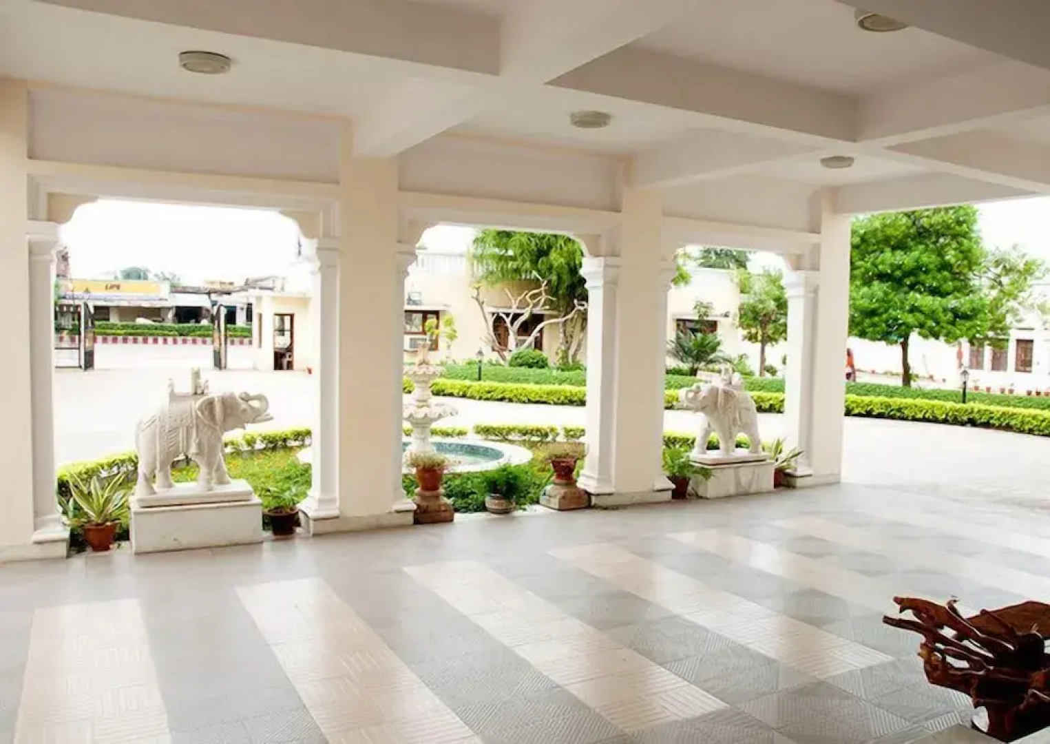 Singrauli Place Heritage Hotel